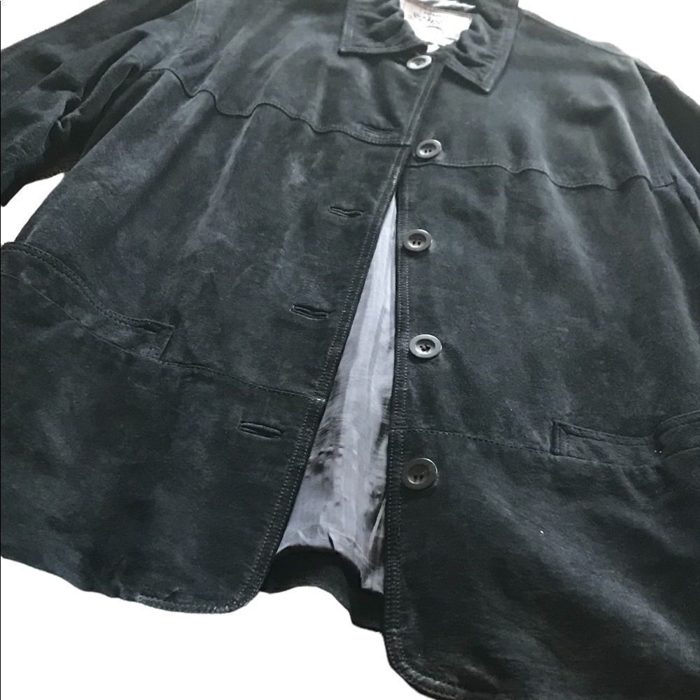 Sr Johns Bay size medium lined black suede jacket excellent condition